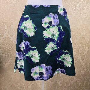 Lady Hagen Size 2 Green Blue White Floral Print Skort Pockets Hidden Side Zip